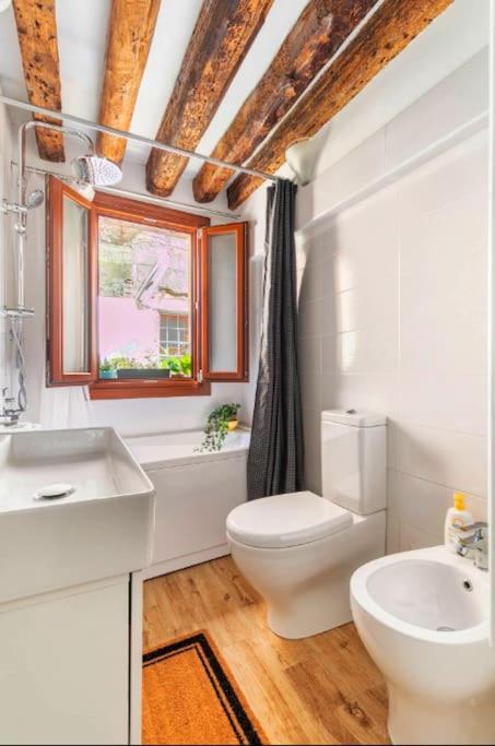 Ca 3 Leoni - Romantic House In The Heart Of Venesia Bagian luar foto