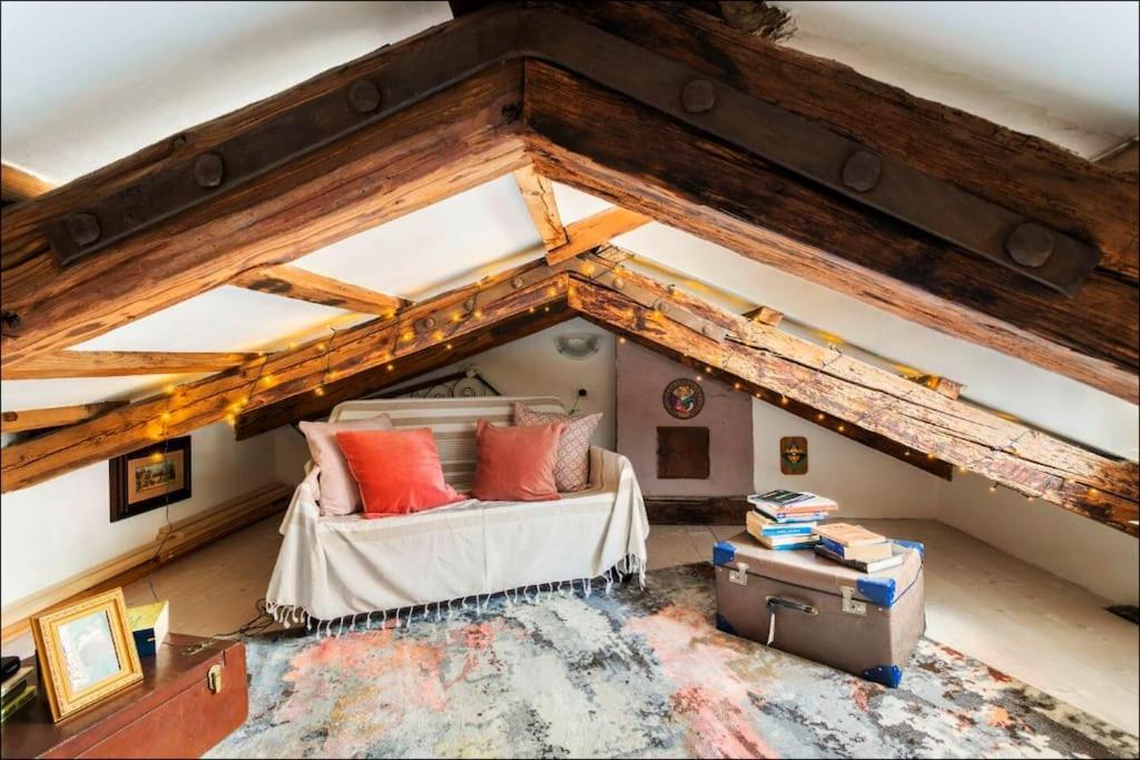 Ca 3 Leoni - Romantic House In The Heart Of Venesia Bagian luar foto