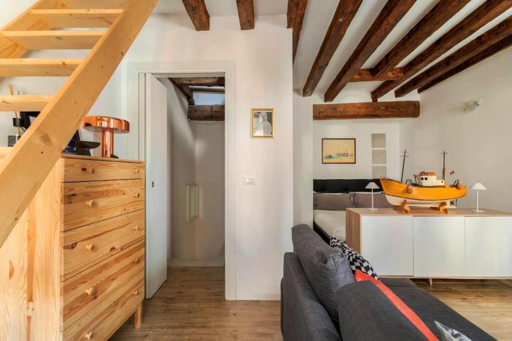 Ca 3 Leoni - Romantic House In The Heart Of Venesia Bagian luar foto